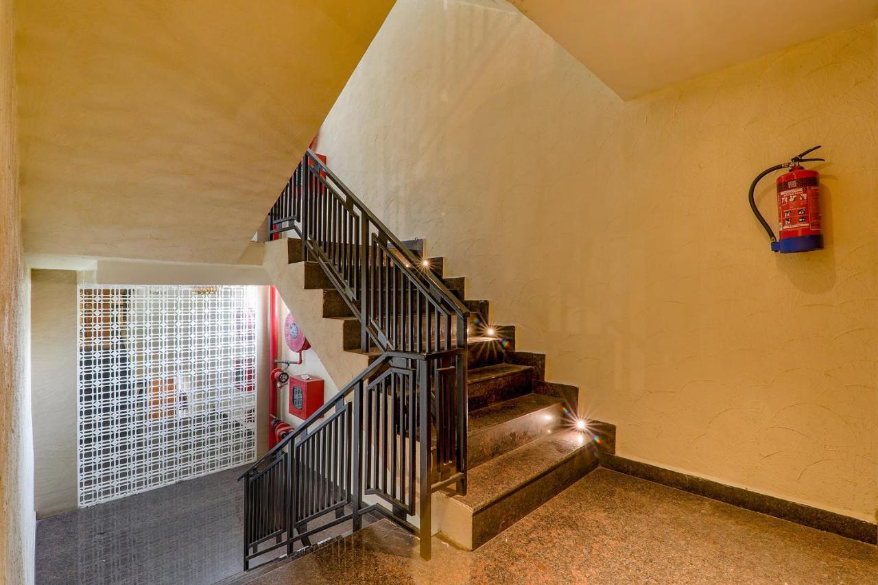 Townhouse Geetraj Near Shalimar Gateway Lucknow Hotel Exterior photo
